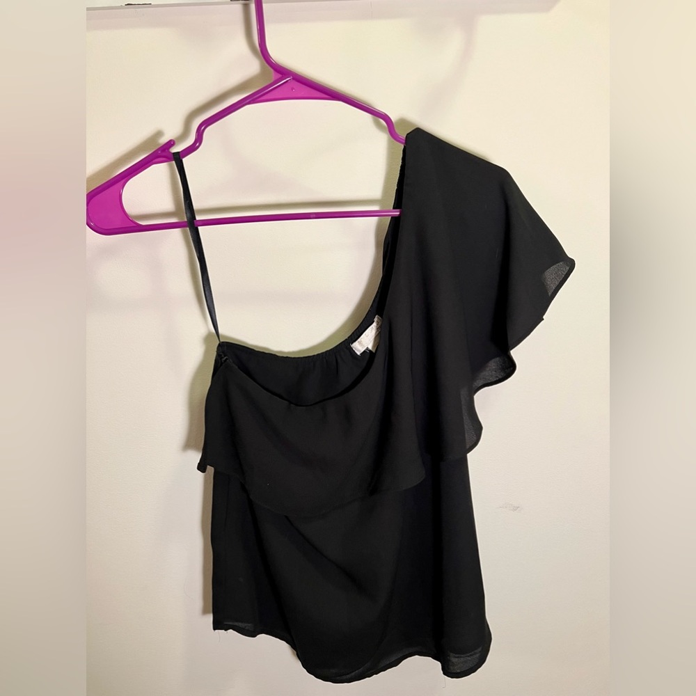 One shoulder black blouse